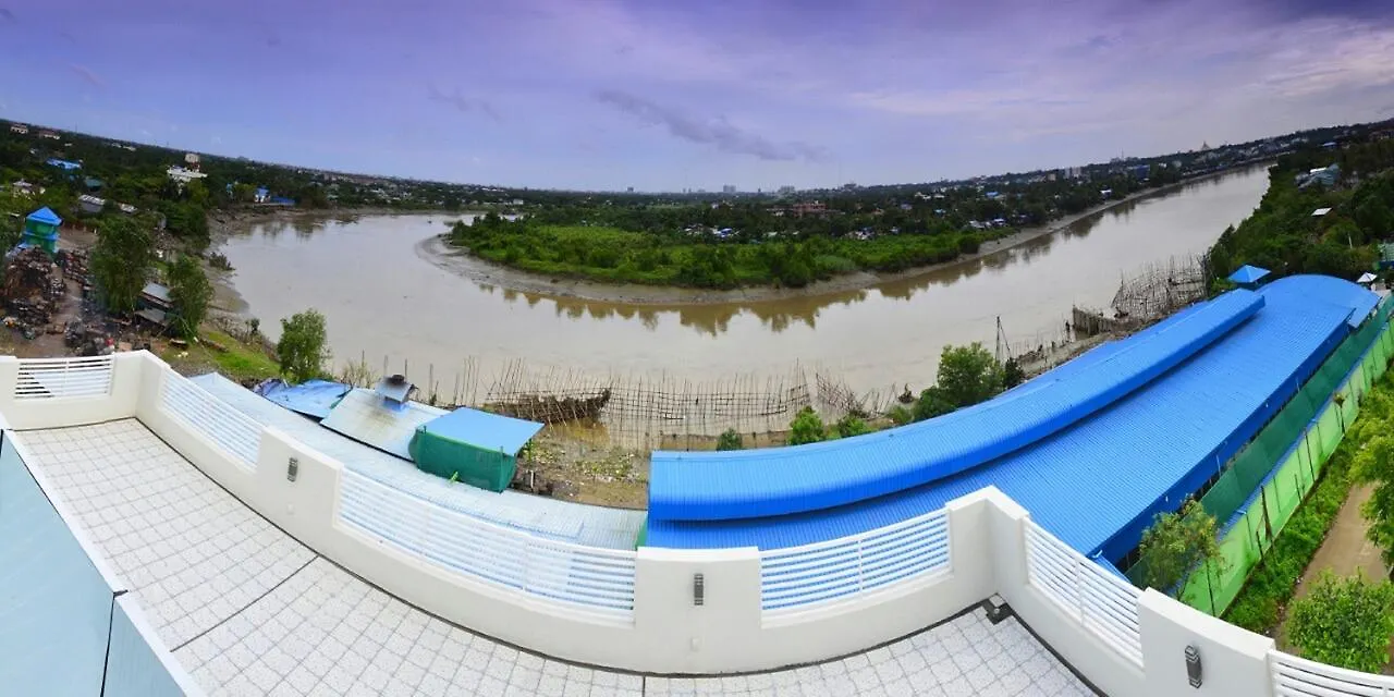 Platinum River View Hotel Rangun